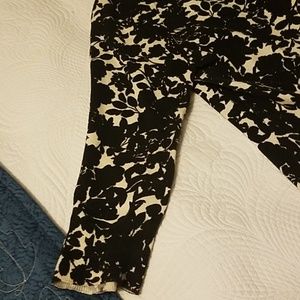 Banana Republic Sweaters - Black &white sweater Banana Republic Sweaters - Black &white sweater